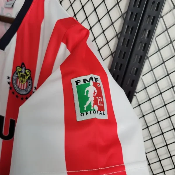 1996-1997 Chivas Guadalajara CD Jersey retro kit - Image 6
