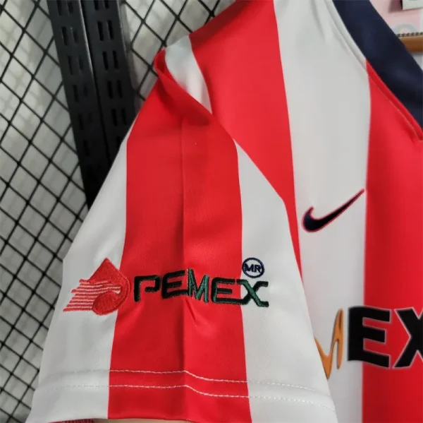 1996-1997 Chivas Guadalajara CD Jersey retro kit - Image 4