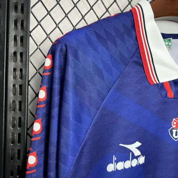 1996 University of Chile Long Sleeve Jersey retro kit - Image 3