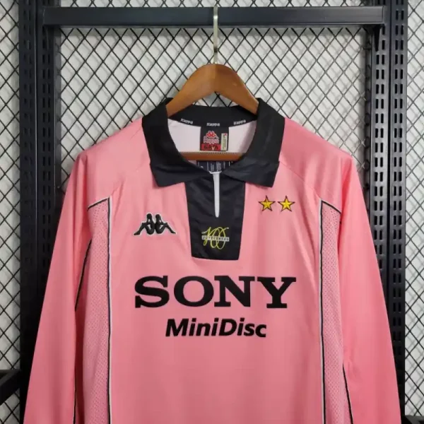 1997-1998 Juventus Long Sleeve Jersey retro kit - Image 5