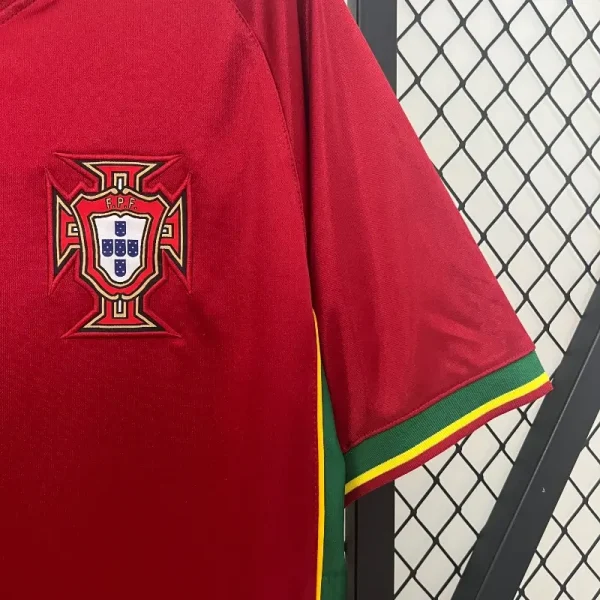 1997-1998 Portugal Jersey retro kit - Image 5