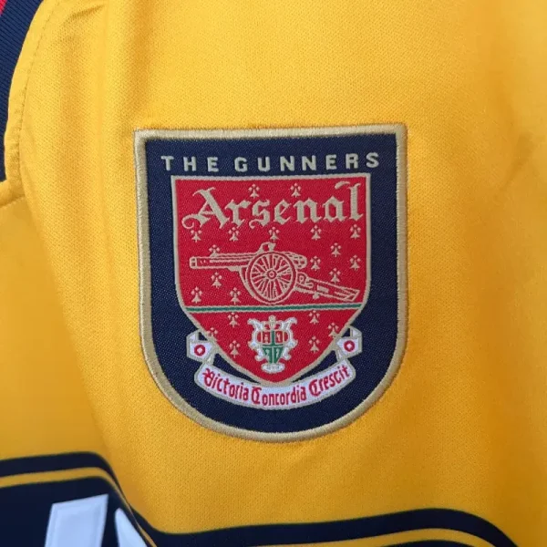 1997-1999 Arsenal Jersey retro kit - Image 3