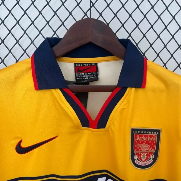 1997-1999 Arsenal Jersey retro kit - Image 4