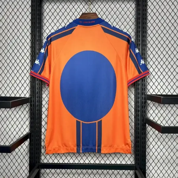 1997 Barcelona Jersey retro kit - Image 10
