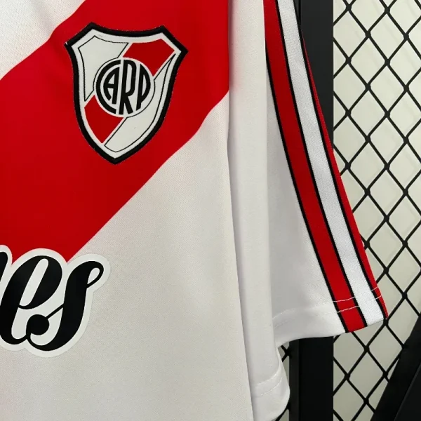 1998-1999 River Plate Jersey retro kit - Image 5