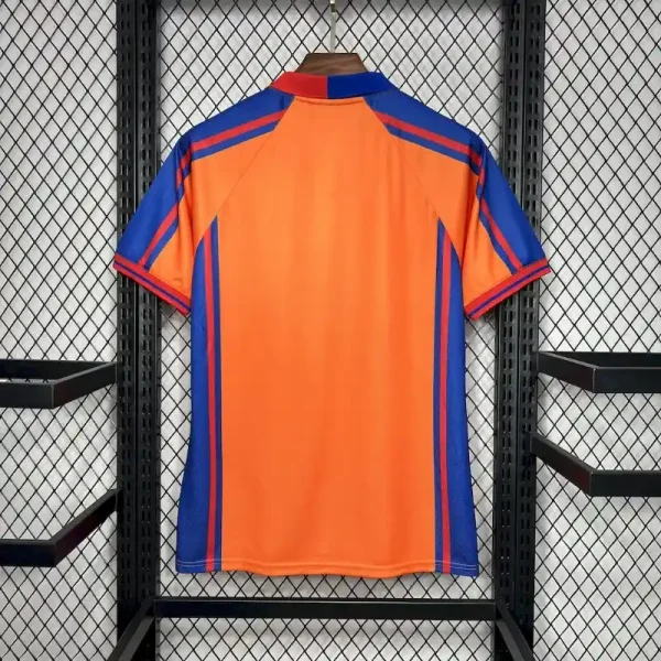 1998 Barcelona Jersey retro kit - Image 7