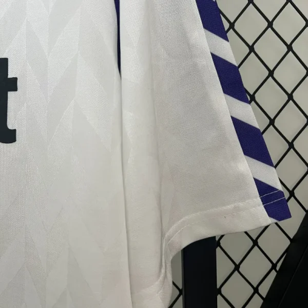 1986-1987 Real Madrid Jersey retro kit - Image 5