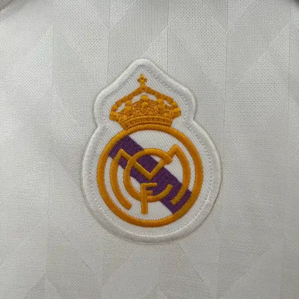1986-1987 Real Madrid Jersey retro kit - Image 3