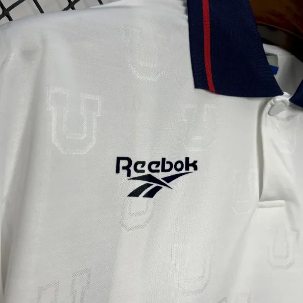 1998 University of Chile Jersey retro kit - Image 2