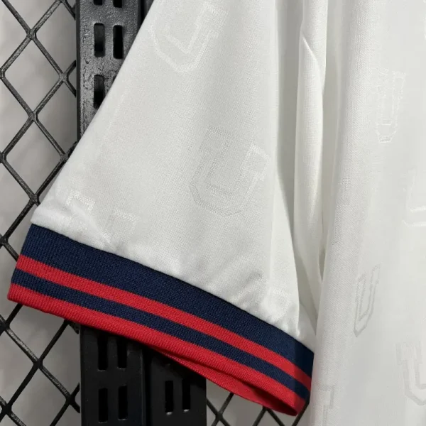 1998 University of Chile Jersey retro kit - Image 5