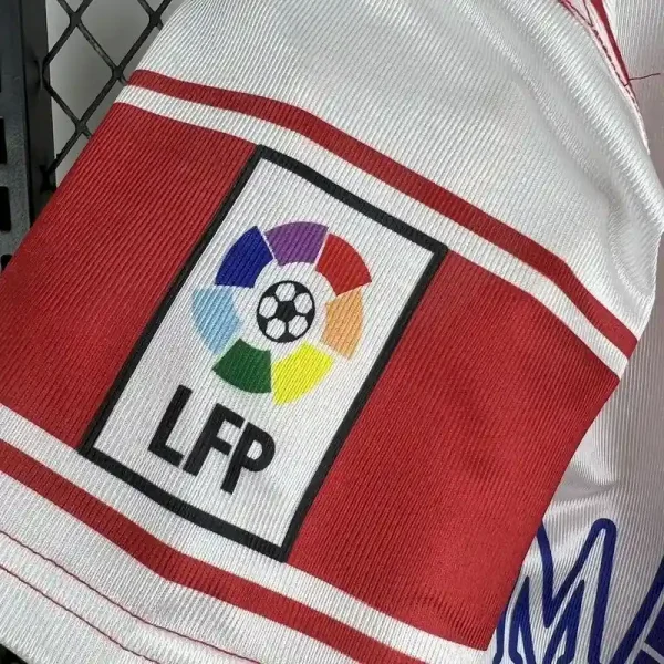1999-2000 Atletico Madrid Jersey retro kit - Image 4
