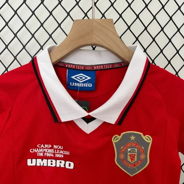 1999-2000 Kids Manchester United Jersey retro kit - Image 4