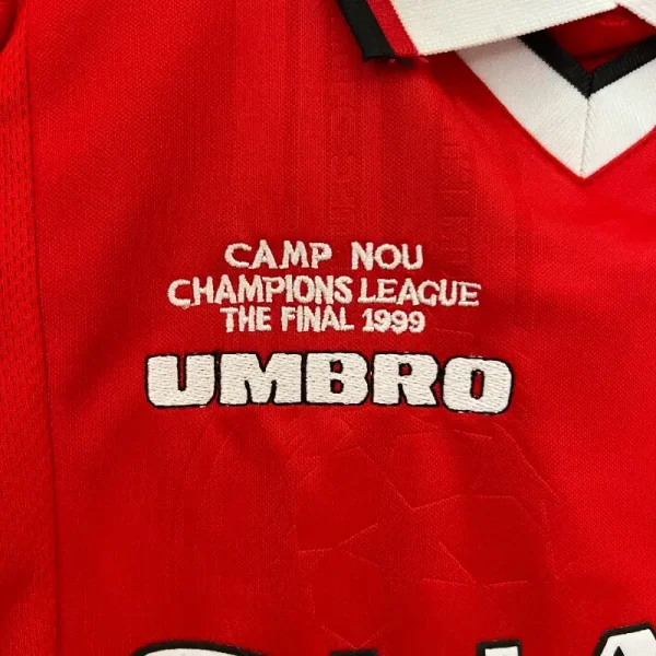 1999-2000 Kids Manchester United Jersey retro kit - Image 2