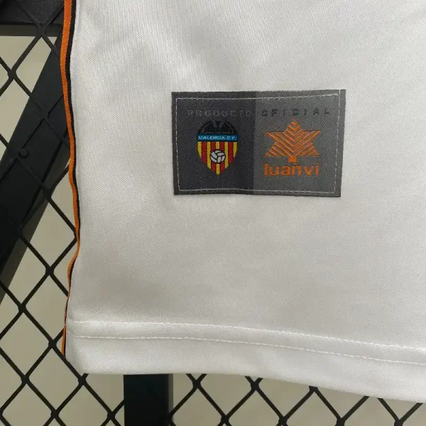 1999-2000 Valencia Jersey retro kit - Image 7