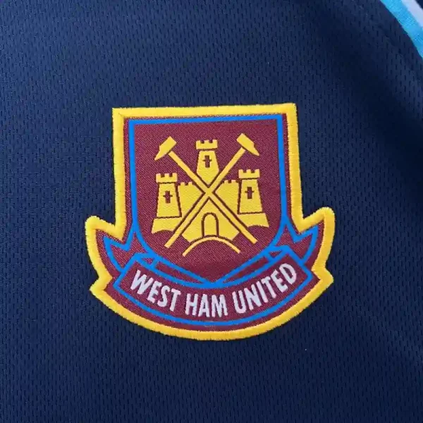 1999-2001 West Ham United Second retro kit - Image 3