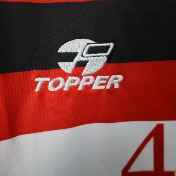 1999 Vitória Jersey retro kit - Image 2