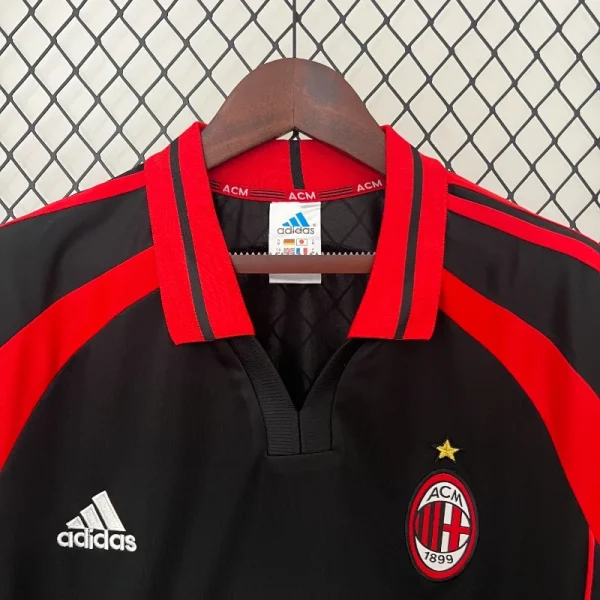 2000-2001 AC Milan Third retro kit - Image 4