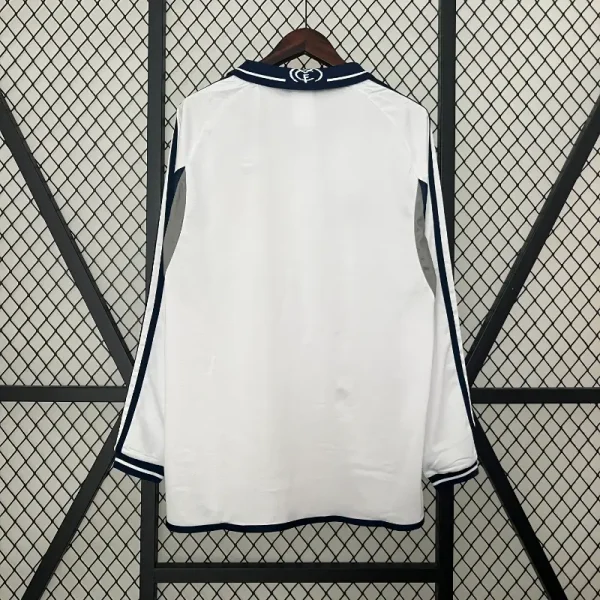2000-2001 Long Sleeve Real Madrid Jersey retro kit - Image 8