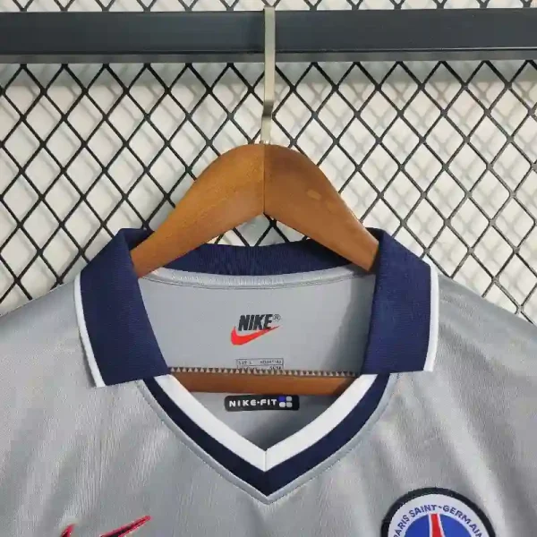 2000 PSG Jersey retro kit - Image 4