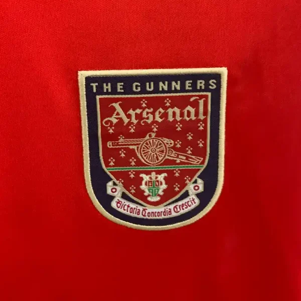 2001-2002 Arsenal Jersey retro kit - Image 3