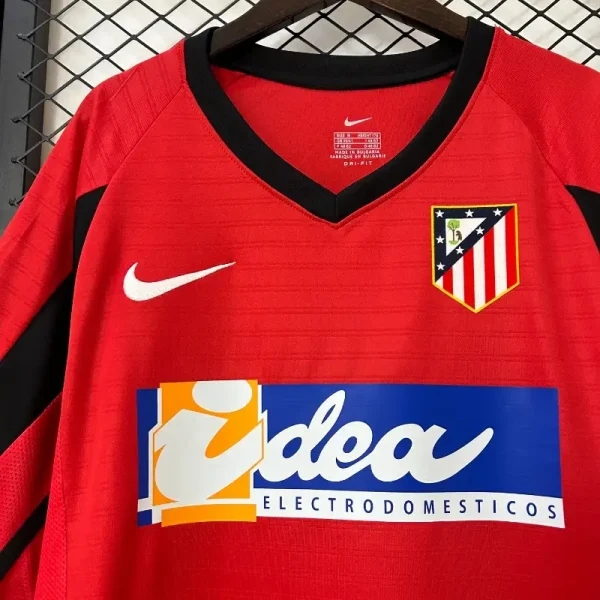 2001-2002 Atletico Madrid Jersey retro kit - Image 4