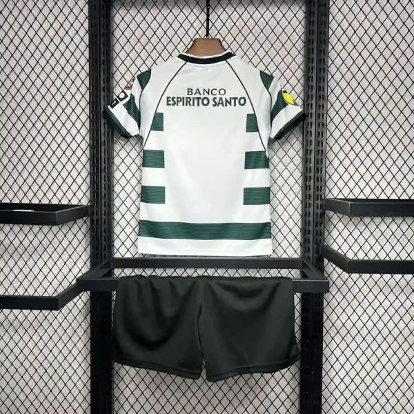 2001-2003 Kids Sporting Lisbon Jersey retro kit - Image 7