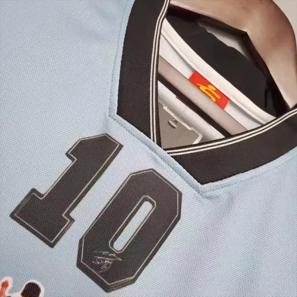 2001 Argentina Commemorative Edition Soccer retro kit - Image 2