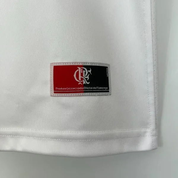 2001 Flamengo Jersey retro kit - Image 6