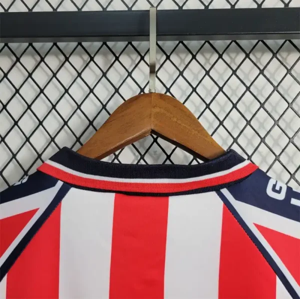 2002-2003 Chivas Guadalajara CD Jersey retro kit - Image 7