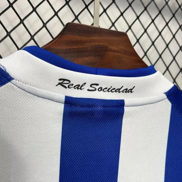 2002-2003 Real Sociedad Jersey retro kit - Image 9