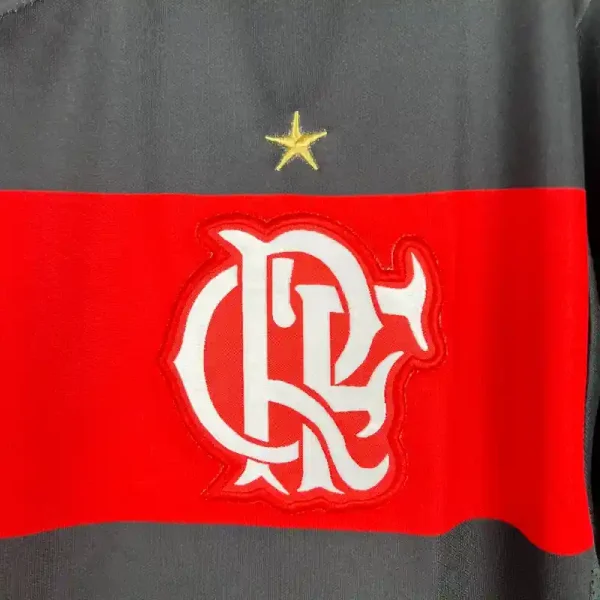 2002 Flamengo Jersey retro kit - Image 3