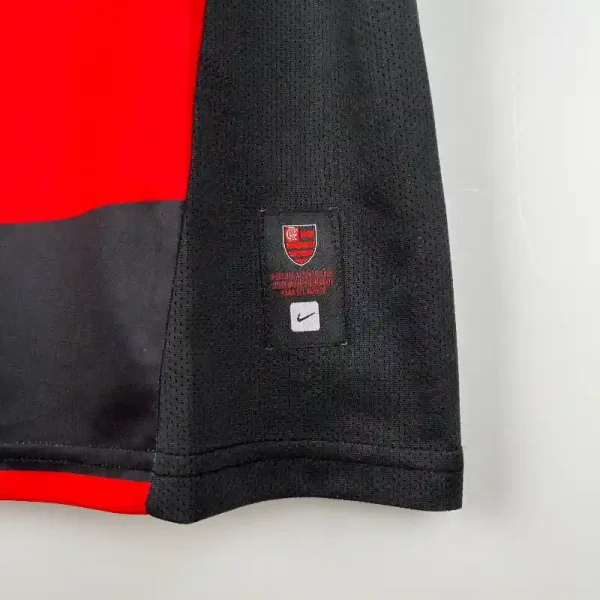 2002 Flamengo Jersey retro kit - Image 5