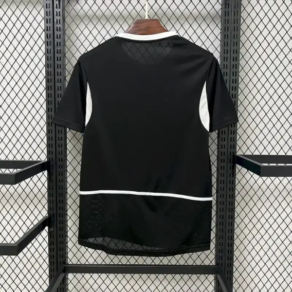 2002 Goalkeeper Brazil Black Soccer retro kit - Image 5