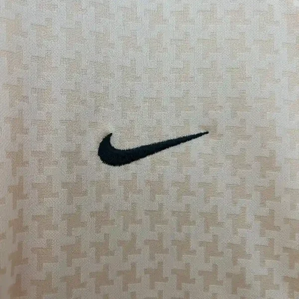 2003-2004 Juventus Second retro kit - Image 2