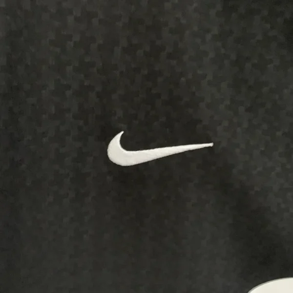 2003-2004 Manchester United Jersey retro kit - Image 2