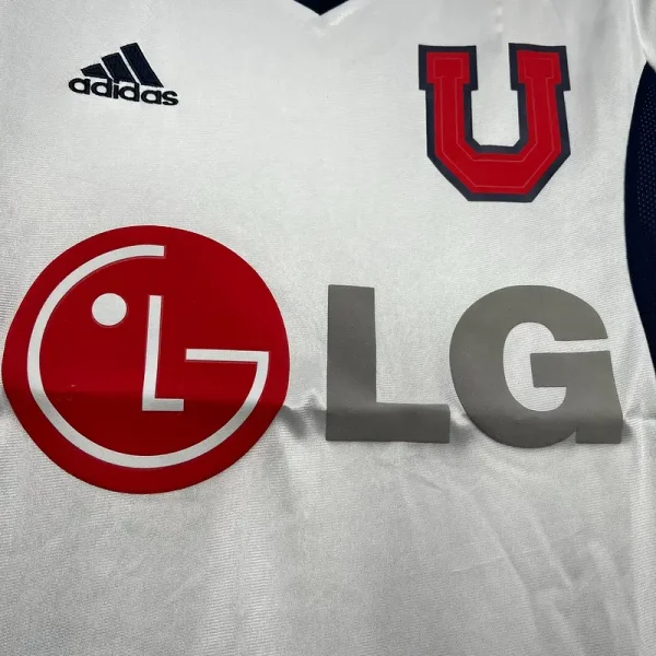 2003 University of Chile Jersey retro kit - Image 3