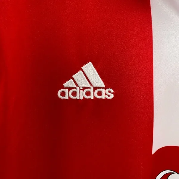 2004-2005 Benfica Jersey retro kit - Image 2