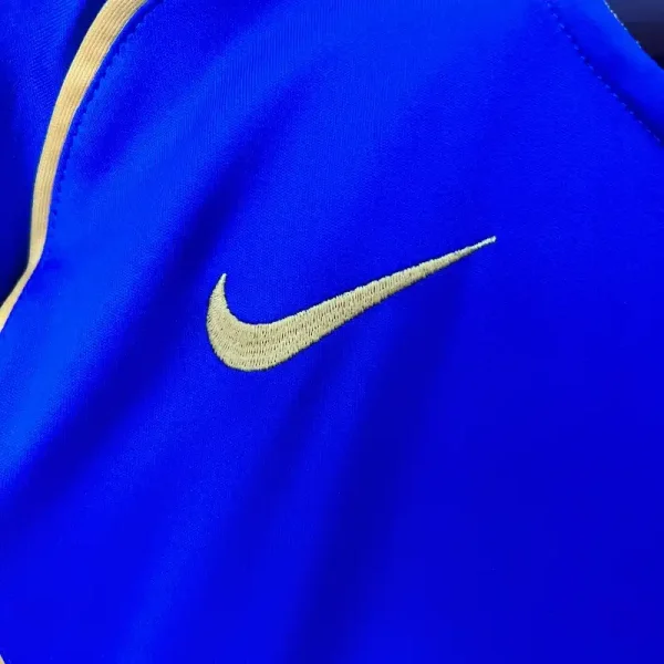 2004-2005 Juventus Jersey retro kit - Image 2