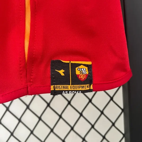 2004-2005 Roma Jersey retro kit - Image 6