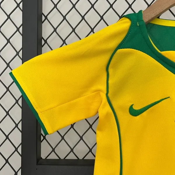 2004 Kids Brazil jersey retro kit - Image 5