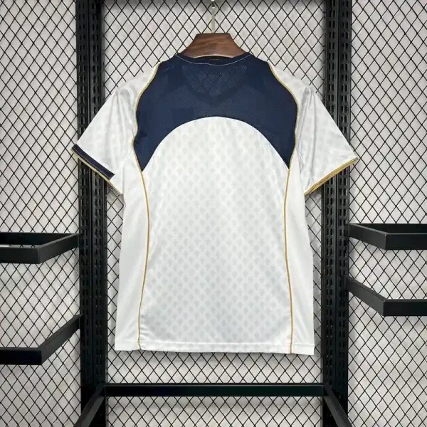 2004 Portugal Jersey retro kit - Image 7