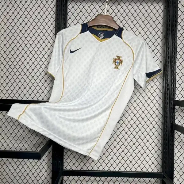 2004 Portugal Jersey retro kit - Image 6