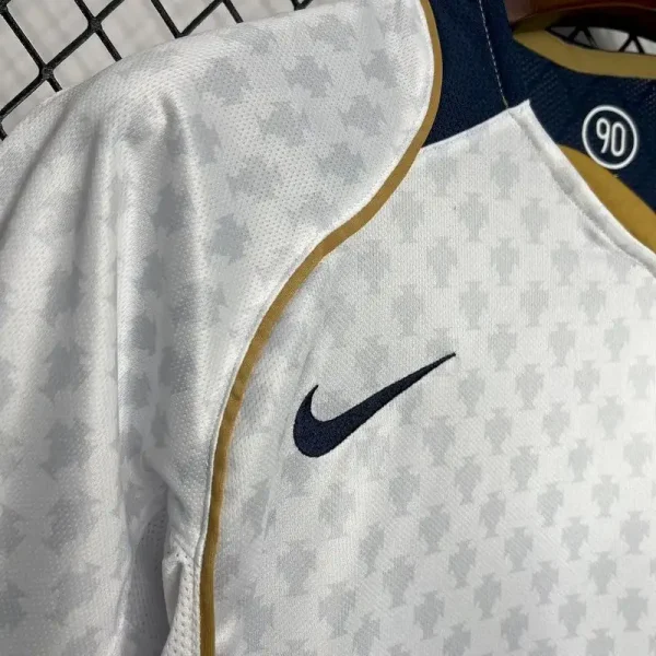 2004 Portugal Jersey retro kit - Image 2