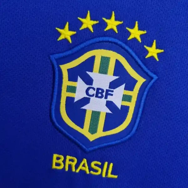 2004-2006 Brazil Jersey retro kit - Image 5