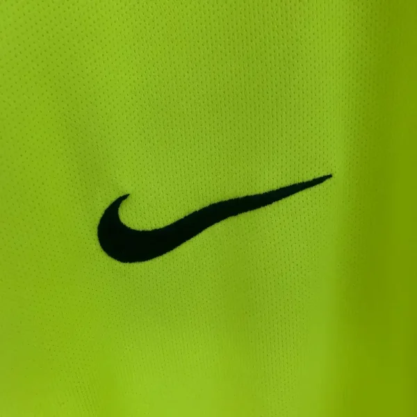 2005-2006 Barcelona Long Sleeve Jersey retro kit - Image 2