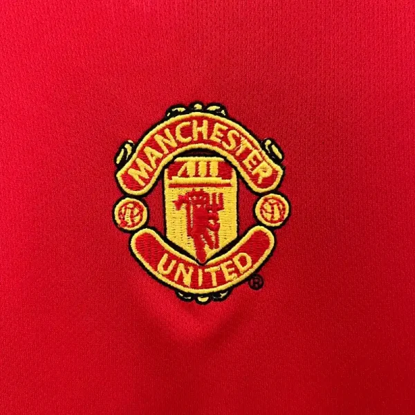 2005-2006 Kids Manchester United Jersey retro kit - Image 3