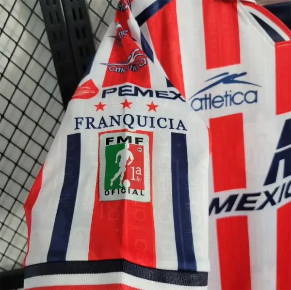 2006-2007 Chivas Guadalajara CD Jersey retro kit - Image 5