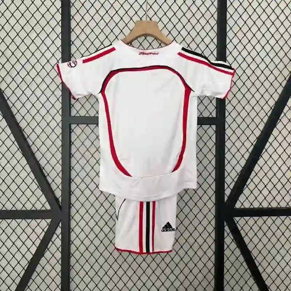 2006-2007 Kids AC Milan Jersey retro kit - Image 8