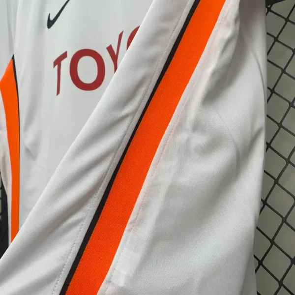 2006-2007 Valencia Jersey retro kit - Image 6