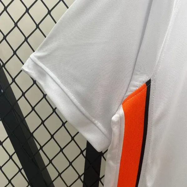 2006-2007 Valencia Jersey retro kit - Image 5